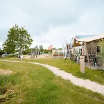 Glamping Luxe tent *